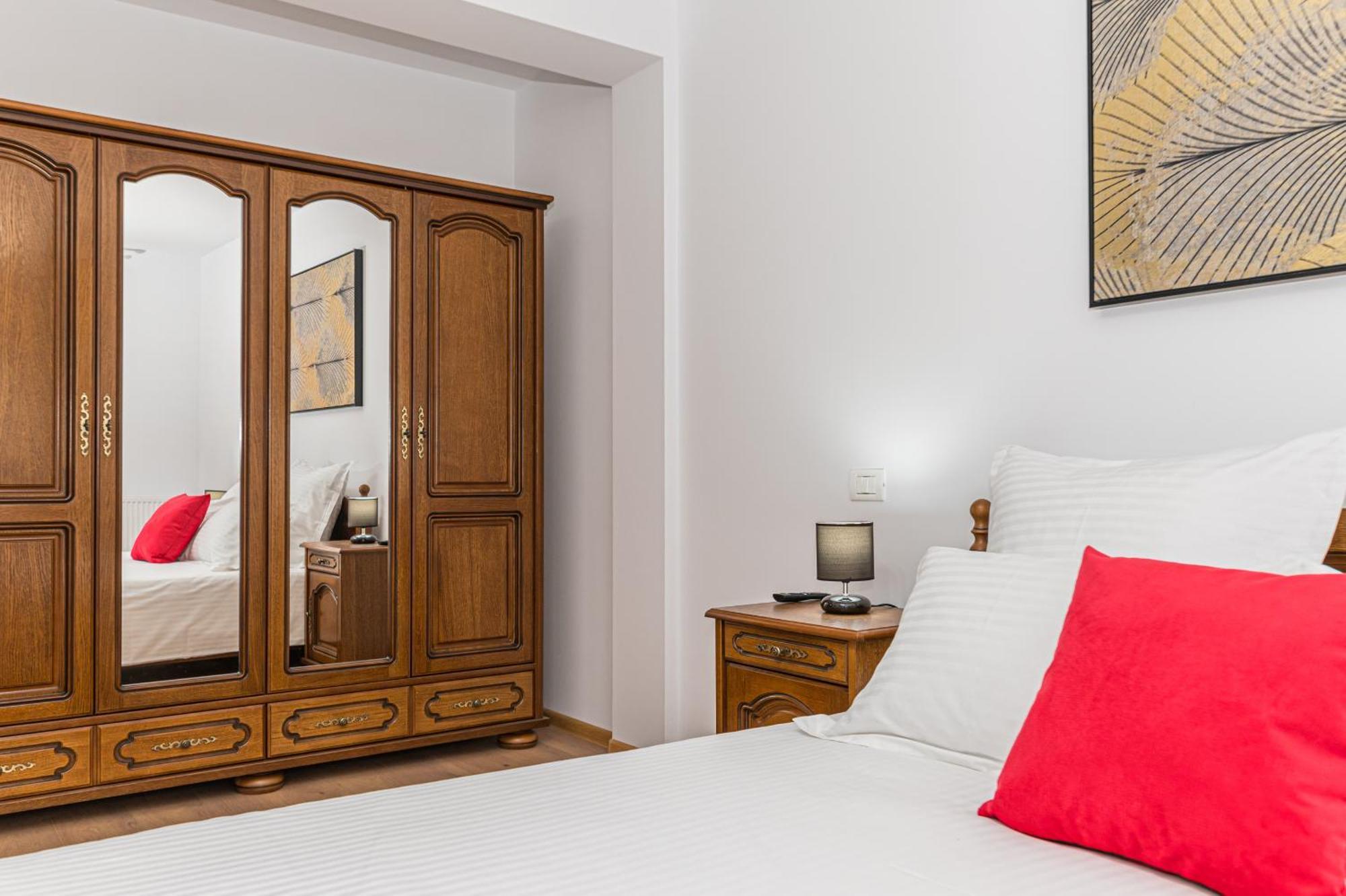 Apartamente Lavender Brasov Exterior photo